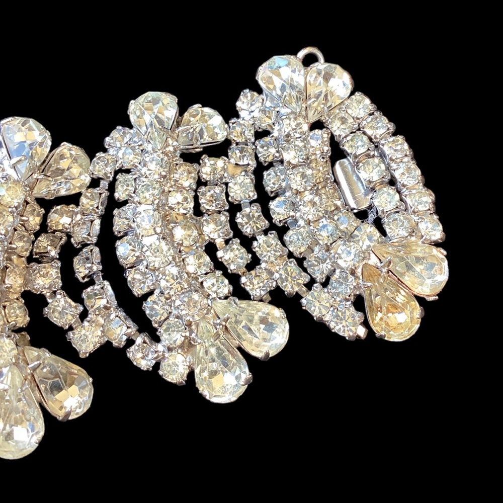 Luxurious Vintage Crystal Statement Bracelet Sher… - image 4